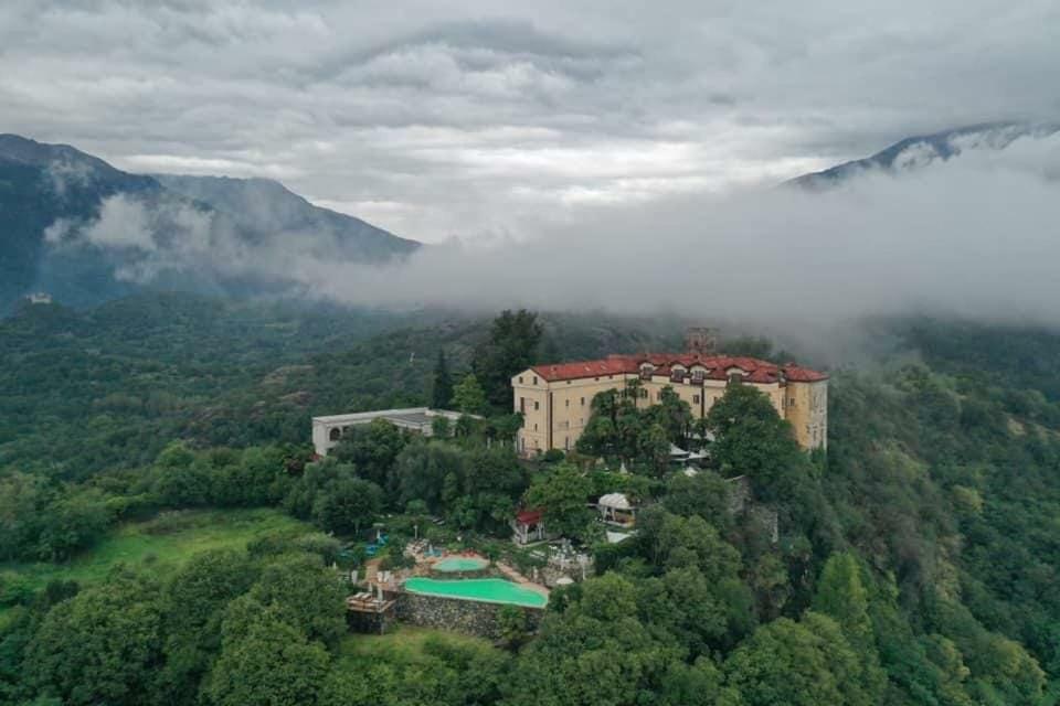 Castello San Giuseppe - Historical Bed And Breakfast Chiaverano Exterior photo